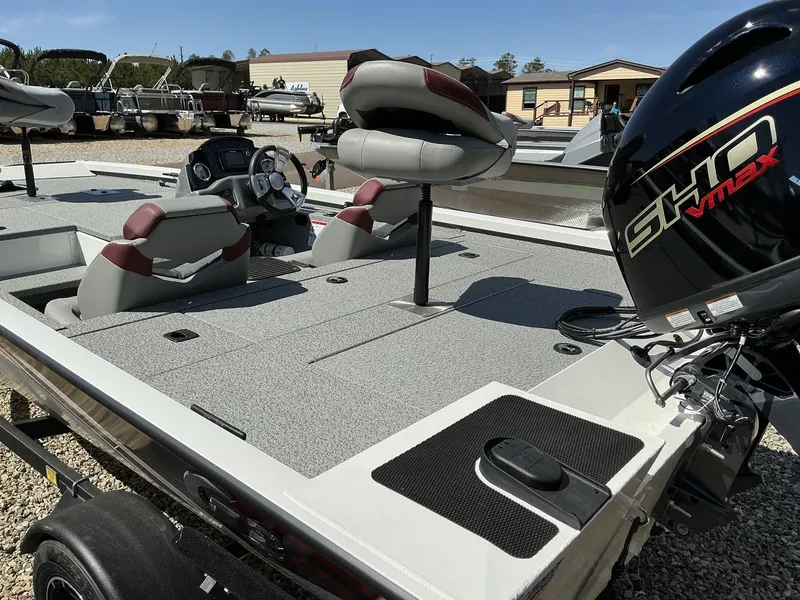 Slide: The Image of G3 Sportsman 1710 2025 - 5