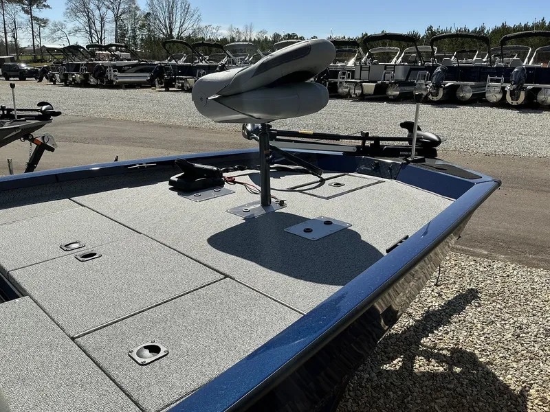 Slide: The Image of G3 Sportsman 1810 2025 - 3