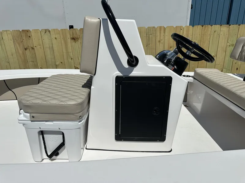 Slide: The Image of Xplor Delta 18CC GUIDE SERIES 2025 - 13