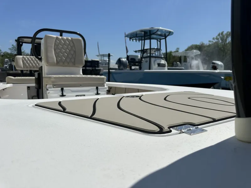 Slide: The Image of Xplor Delta 18CC GUIDE SERIES 2025 - 14