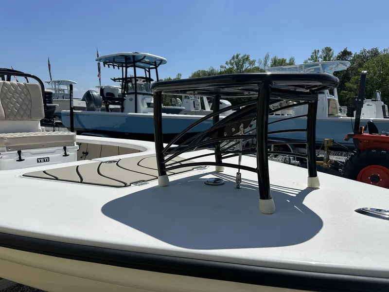 Slide: The Image of Xplor Delta 18CC GUIDE SERIES 2025 - 15