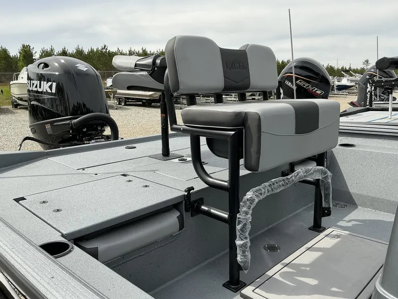 Slide: The Image of Excel 220 Bay Pro Elite 2025 - 6