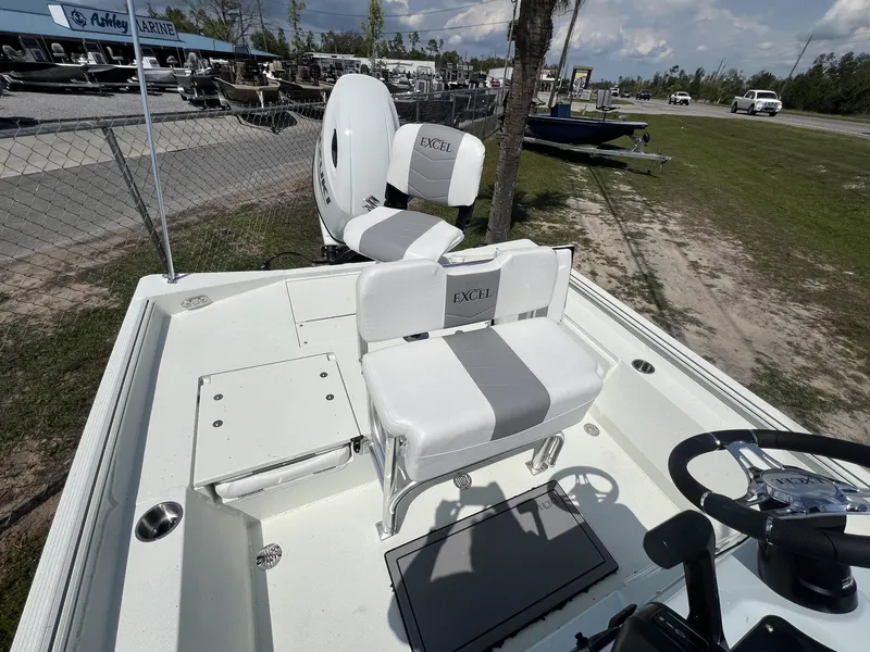 Slide: The Image of Excel Bay Pro 220 220 ELITE 2025 - 3