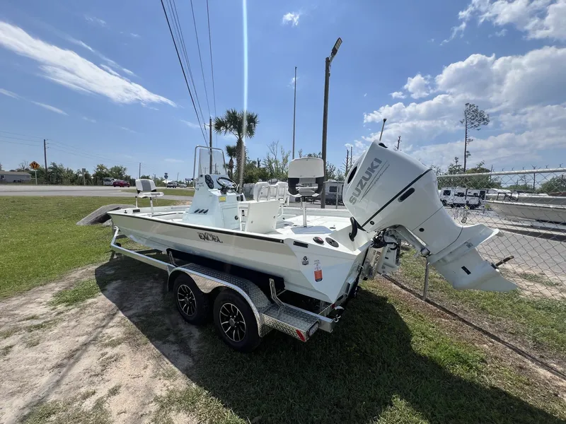 Slide: The Image of Excel Bay Pro 220 220 ELITE 2025 - 7