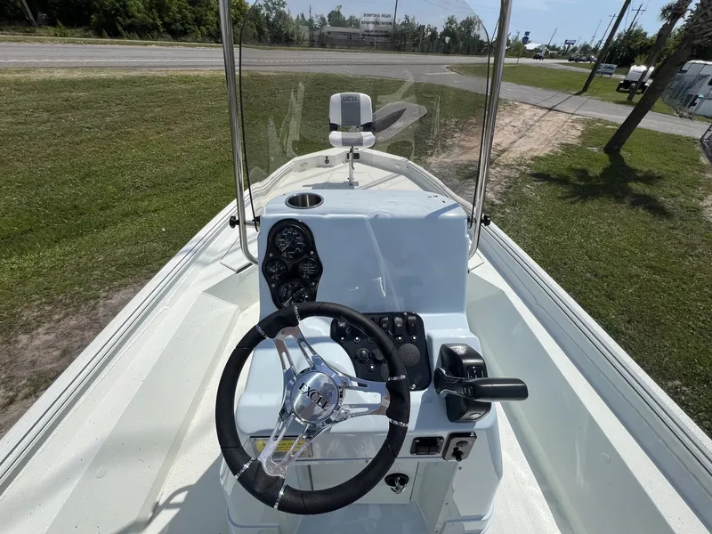 Slide: The Image of Excel Bay Pro 220 220 ELITE 2025 - 9