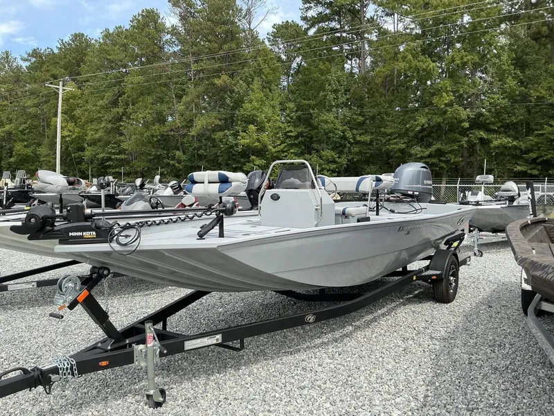 Slide: The Image of G3 Gator Tough 20 CCJ DLX 2025 - 4