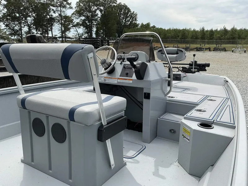 Slide: The Image of G3 Gator Tough 20 CCJ DLX 2025 - 9