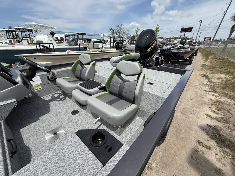 Slide: The Image of G3 Sportsman 1810 PFX 2025 - 7