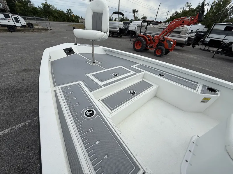 Slide: The Image of G3 Bay 22 GX 2025 - 10