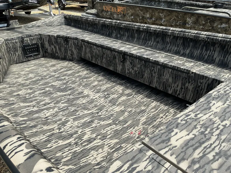 Slide: The Image of Reaper Boats 756 MUD REAPER 2025 - 4