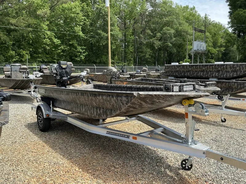 Slide: The Image of Reaper Boats 756 MUD REAPER 2025 - 5