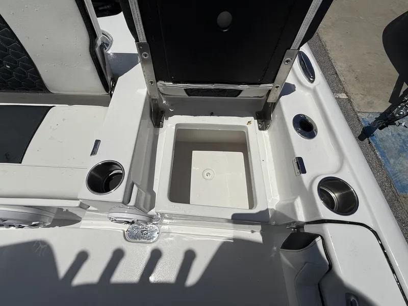 Slide: The Image of Tidewater 2500 Carolina Bay 2025 - 17