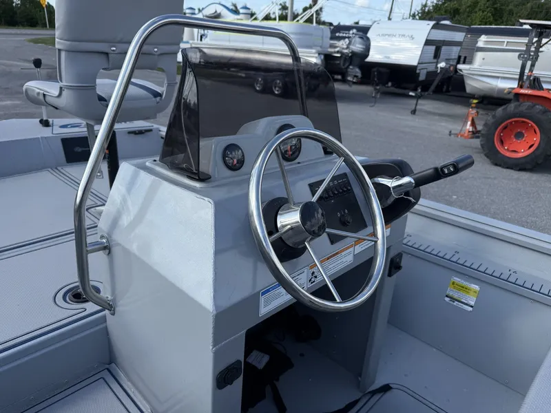 Slide: The Image of G3 Gator Tough 18 CCJ DLX 2025 - 5