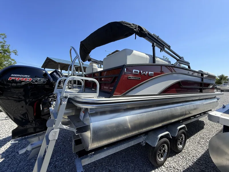 Slide: The Image of Lowe Ss 230 2025 - 1