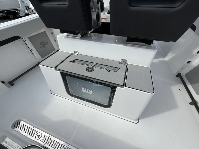 Slide: The Image of Sea Pro 245 245 SANDBAR 2025 - 13