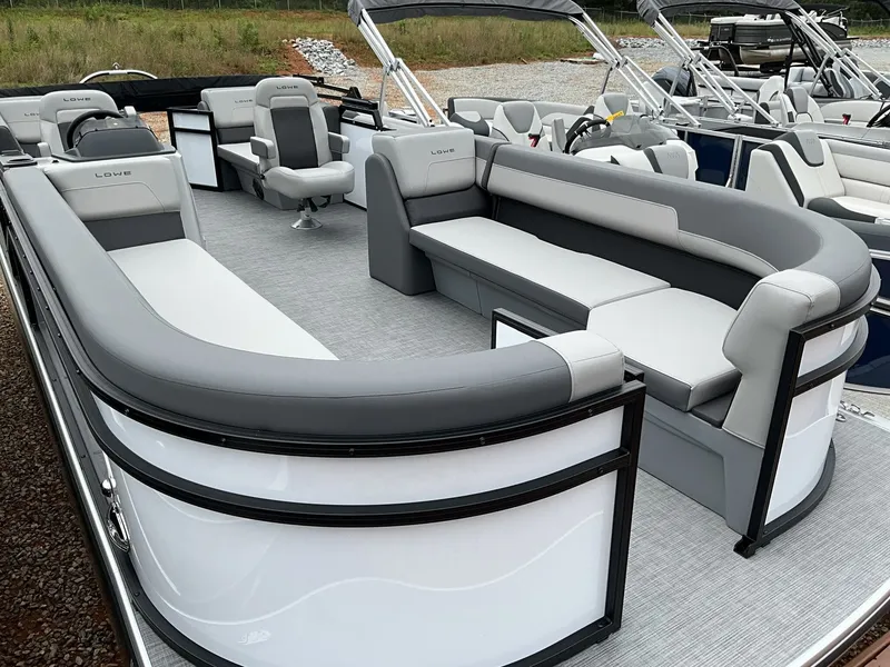 Slide: The Image of Lowe LS 230 WT 2025 - 2