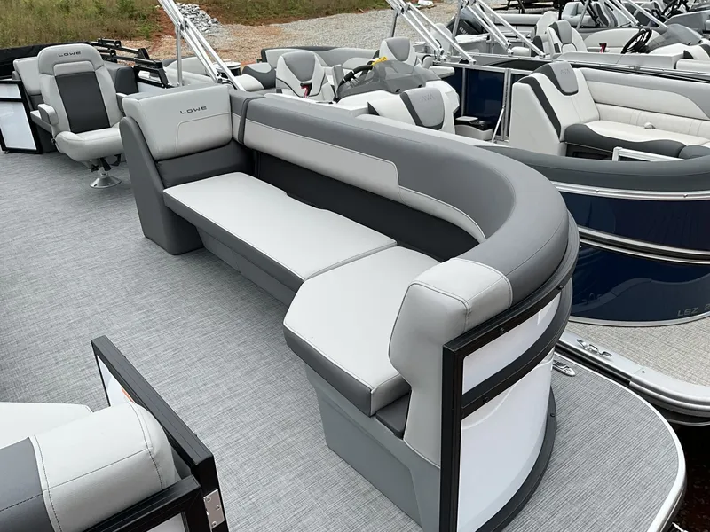 Slide: The Image of Lowe LS 230 WT 2025 - 3