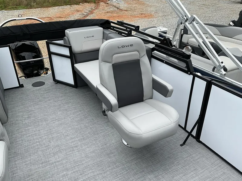 Slide: The Image of Lowe LS 230 WT 2025 - 5