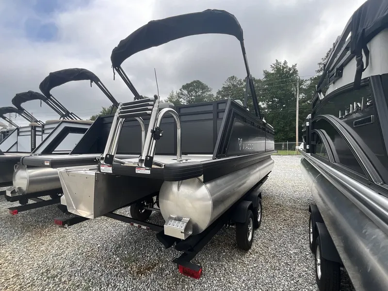 Slide: The Image of Viaggio Lago V 20 C 2025 - 14