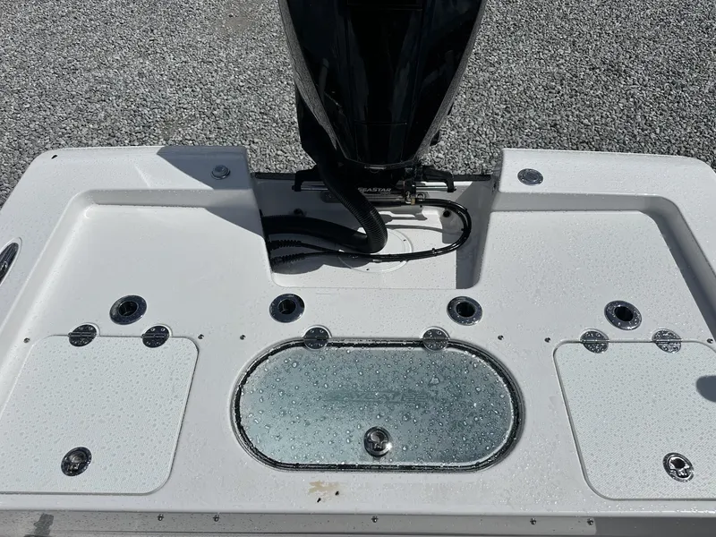 Slide: The Image of Twin Vee 22 BayCat 2026 - 16