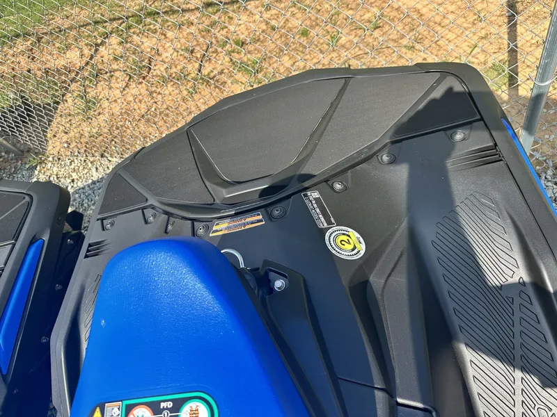 Slide: The Image of Yamaha WaveRunner JetBlaster Base 2025 - 5