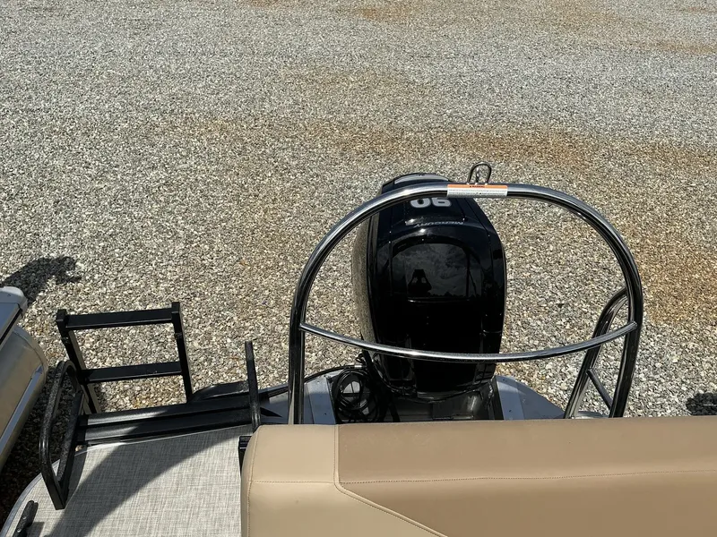 Slide: The Image of Lowe LS 190 2025 - 5