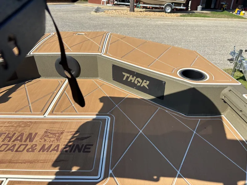 Slide: The Image of Thor LAKE HAMMER 1900 CC 2024 - 15