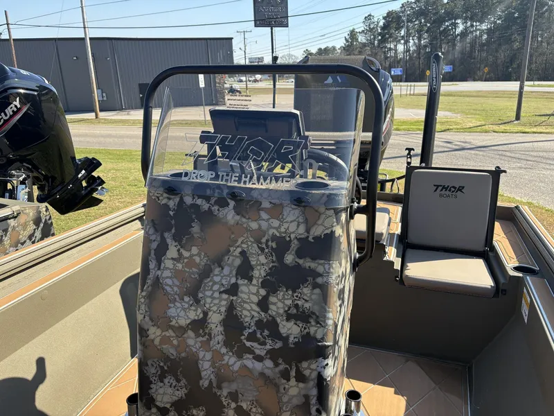 Slide: The Image of Thor LAKE HAMMER 1900 CC 2024 - 17