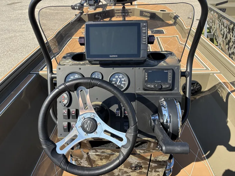 Slide: The Image of Thor LAKE HAMMER 1900 CC 2024 - 19