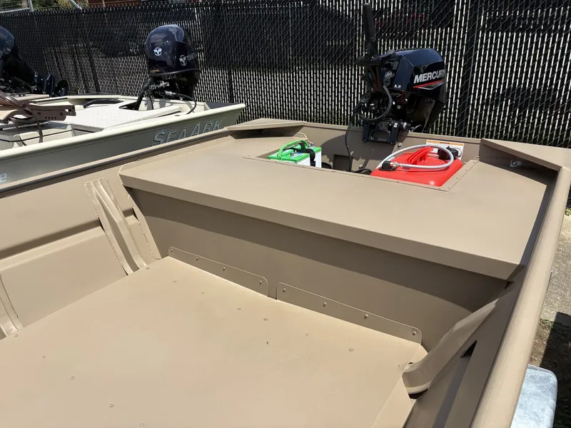 Slide: The Image of SeaArk 1448 MV 2025 - 5