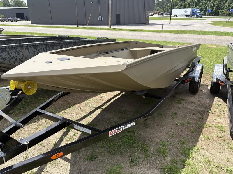 Slide: The Image of Edge Duck Boats Sportsman Series 656DB 2025 - 1