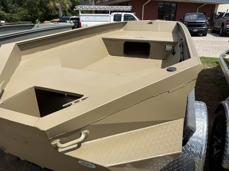 Slide: The Image of Edge Duck Boats Sportsman Series 656DB 2025 - 5