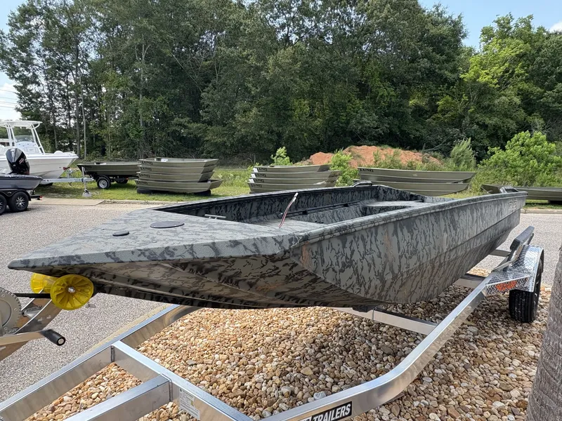 Slide: The Image of Edge Duck Boats Standard Series 650 2025 - 2