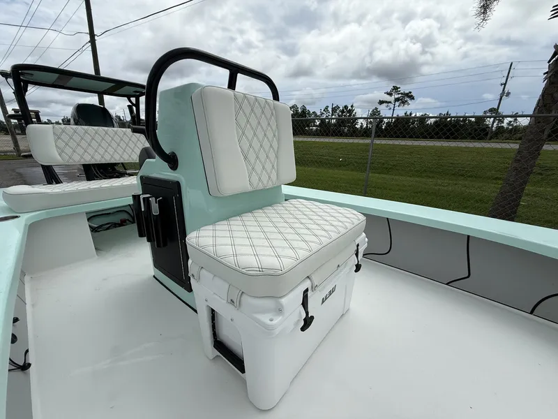 Slide: The Image of Xplor Delta 18CC GUIDE SERIES 2026 - 8