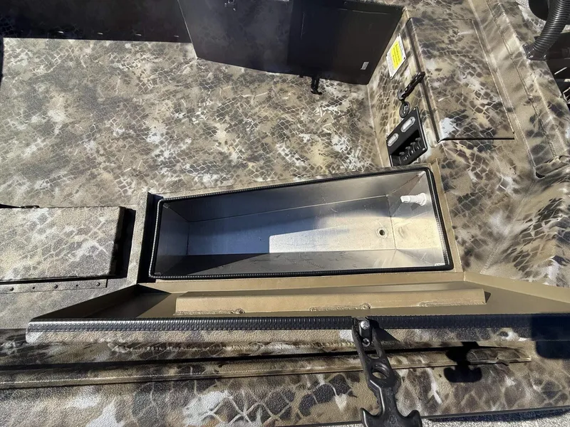 Slide: The Image of Excel Viper F4 1751 VIPER ALUMINUM TRAILER 2026 - 7