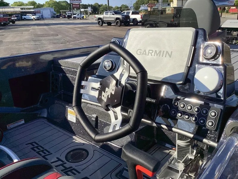 Slide: The Image of Bass Cat Eyra SP 2026 - 8