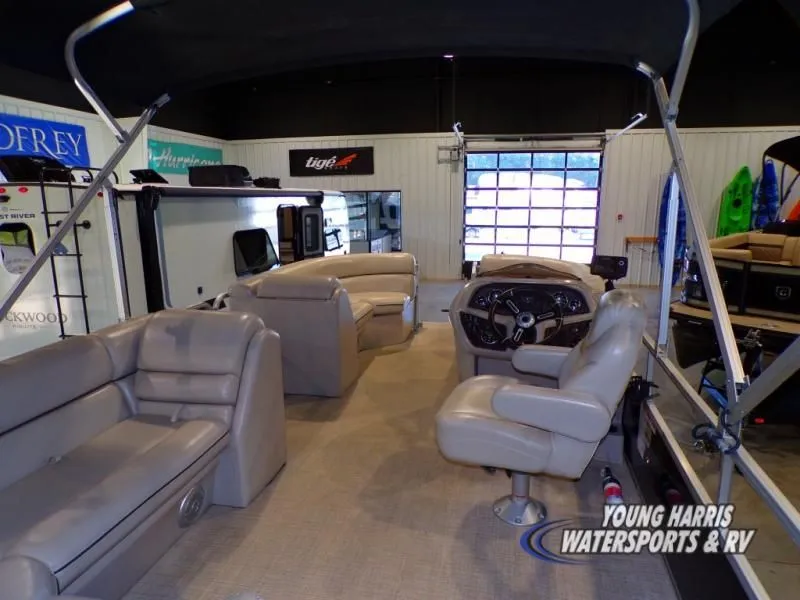 Slide: The Image of South Bay s222cr 2019 - 18