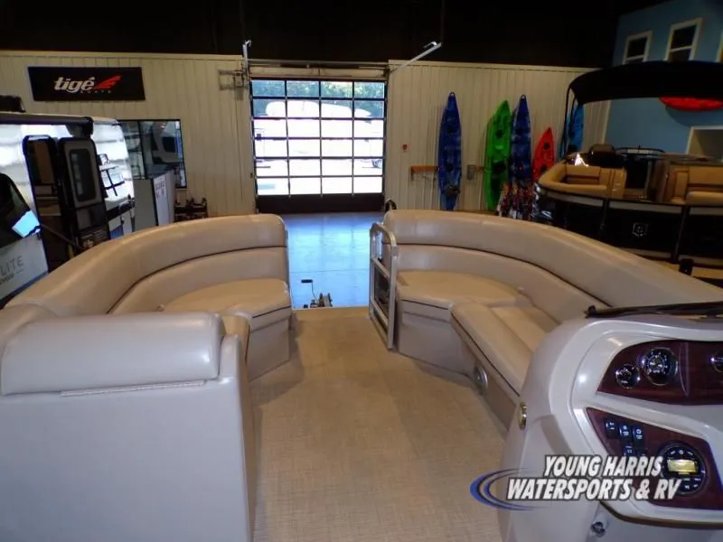 Slide: The Image of South Bay s222cr 2019 - 19