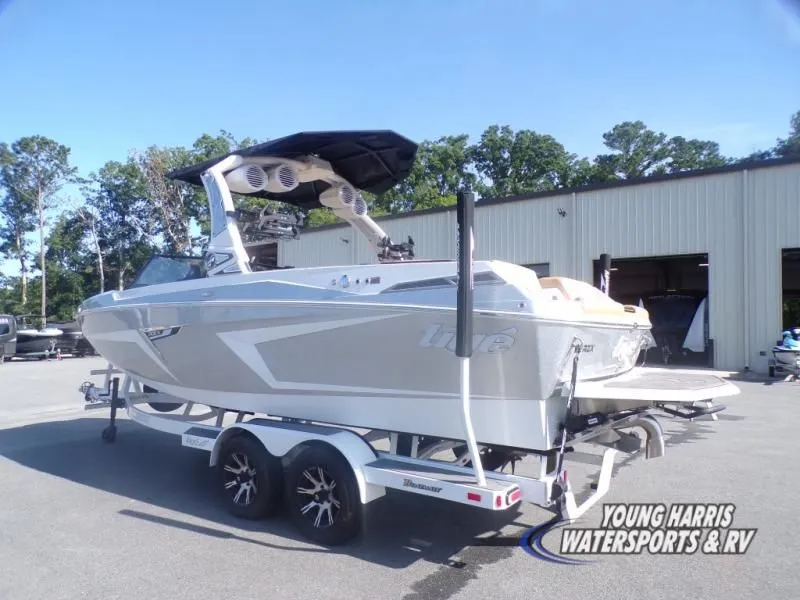 Slide: The Image of Tigé 22RZX 2024 - 7