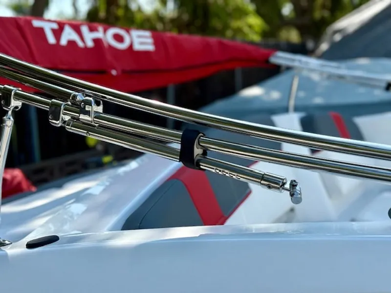 Slide: The Image of Tahoe T 16 2024 - 16