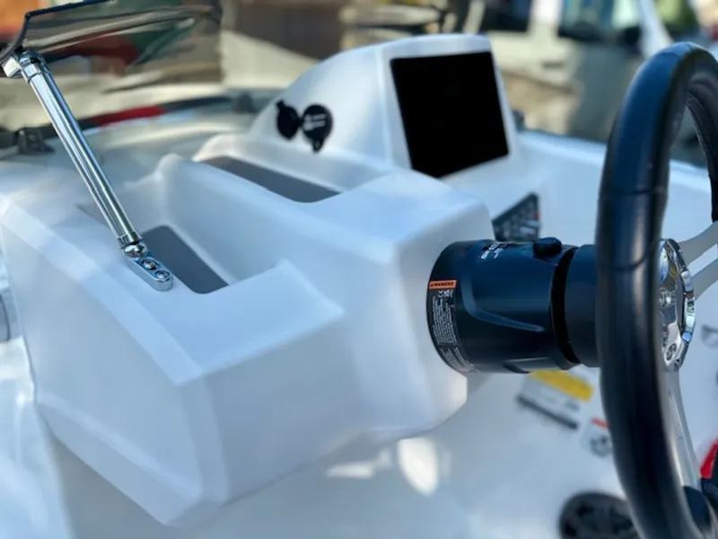 Slide: The Image of Tahoe T 16 2024 - 6