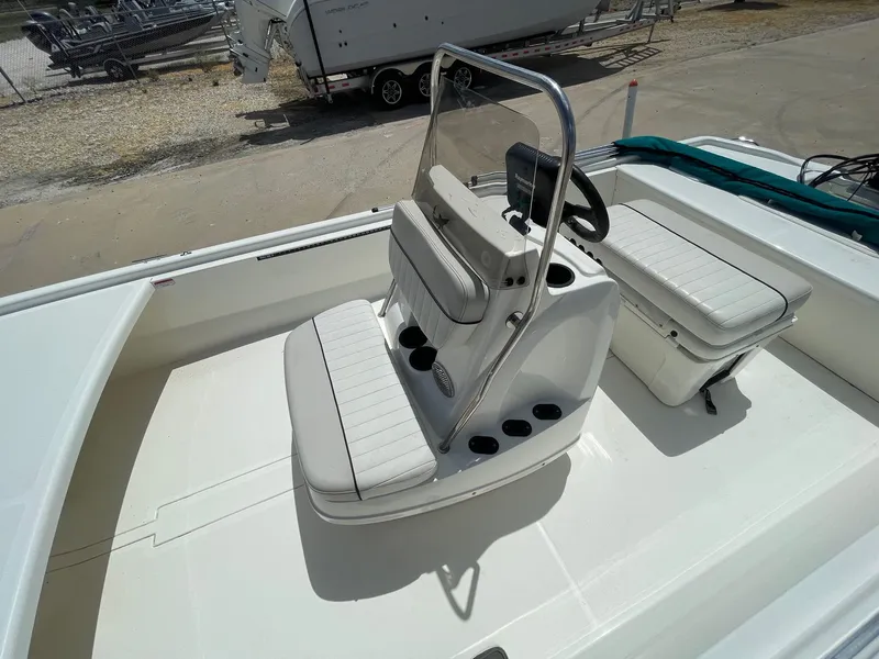 Slide: The Image of Mako Pro Skiff 19 CC 2017 - 26