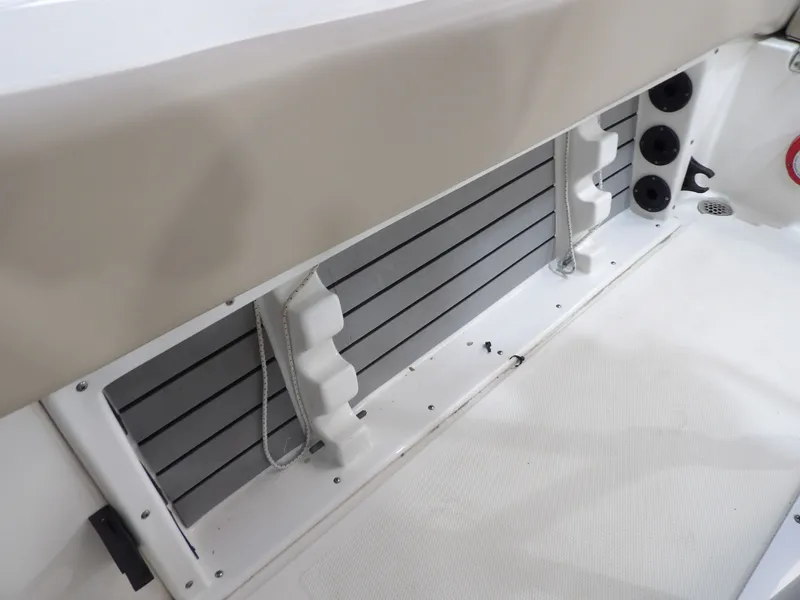 Slide: The Image of NauticStar 2102 2017 - 16