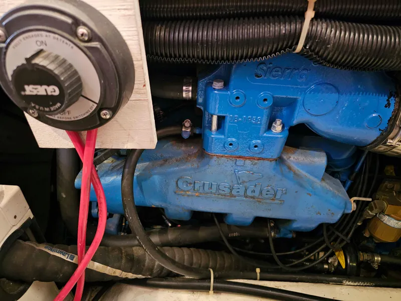 Slide: The Image of Engine compartment of 2000 Carver 356 Aft Cabin Motor Yacht with Crusader engine. - 28