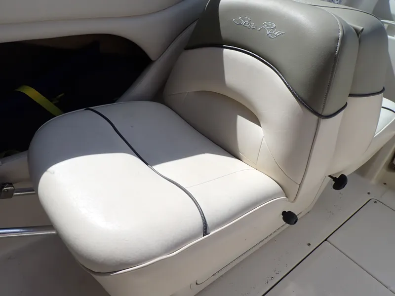 Slide: The Image of Sea Ray Weekender 2005 - 27