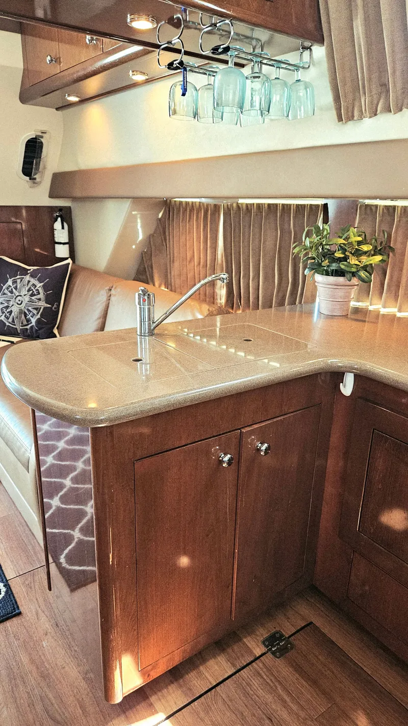 Slide: The Image of Carver 42 Super Sport 2007 - 21