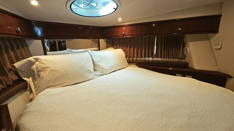 Slide: The Image of Carver 42 Super Sport 2007 - 27