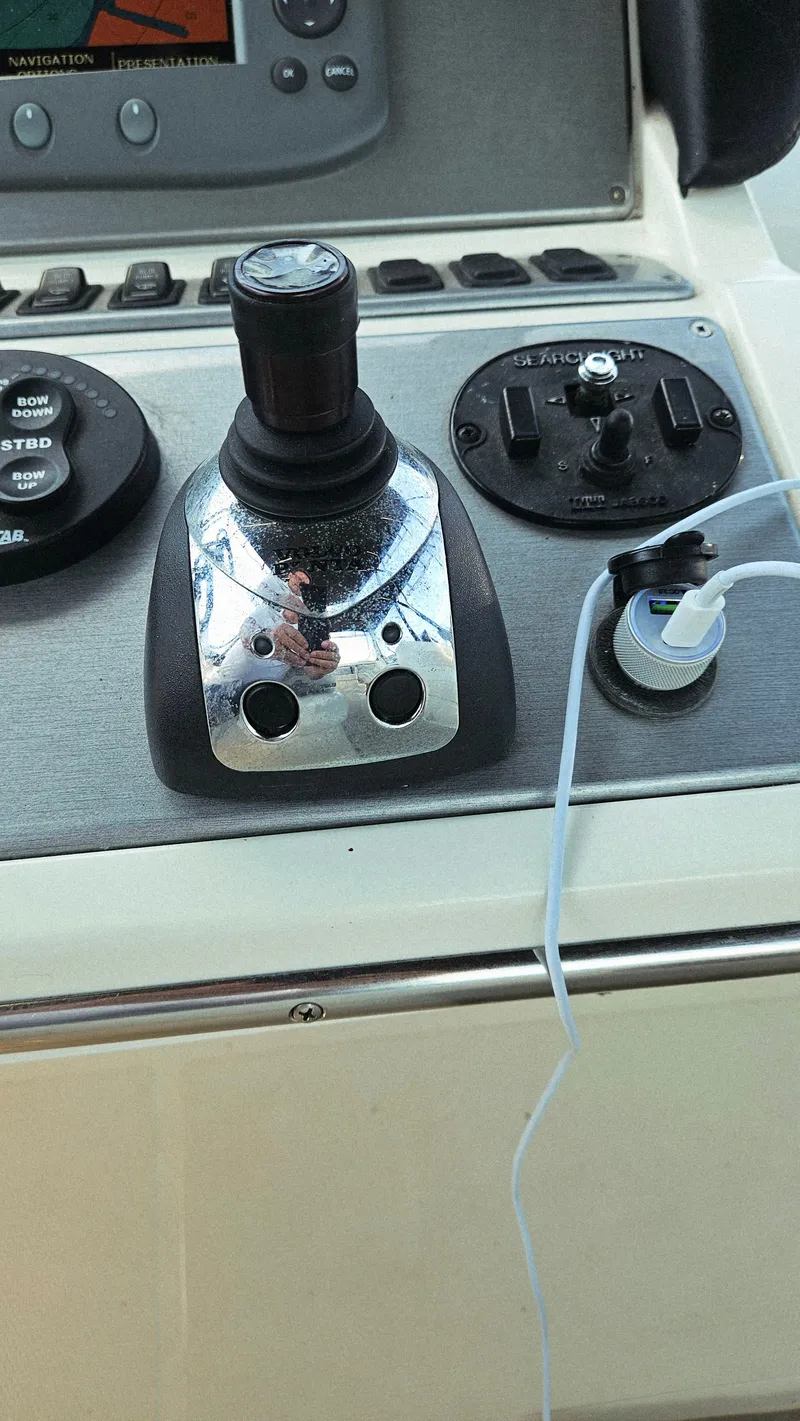 Slide: The Image of Carver 42 Super Sport 2007 - 41