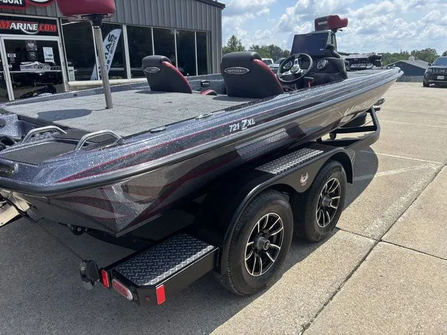 Slide: The Image of Phoenix Bass Boat 721 ZXL 2026 - 3