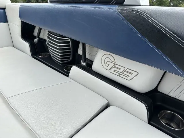 Slide: The Image of Nautique G23 2013 - 22